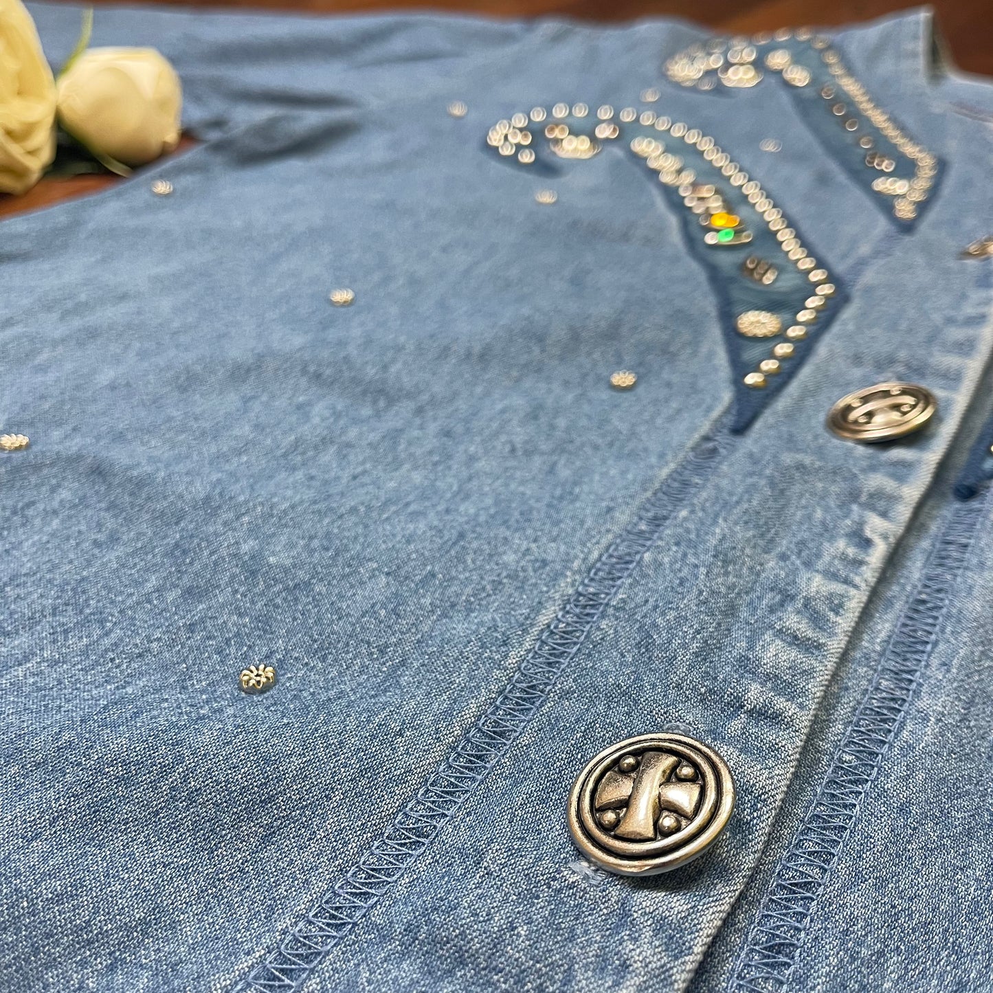 VINTAGE 80’S DENIM RHINESTONE BUTTON-UP