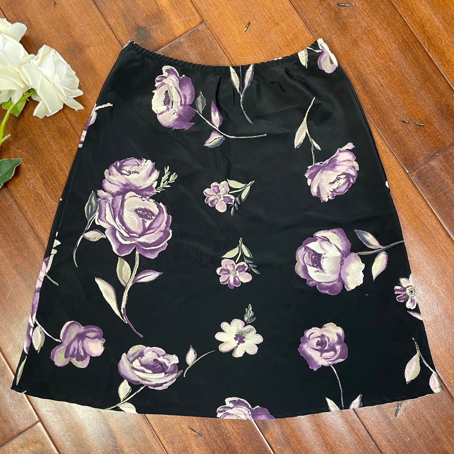 VINTAGE Y2K FLORAL MID SKIRT