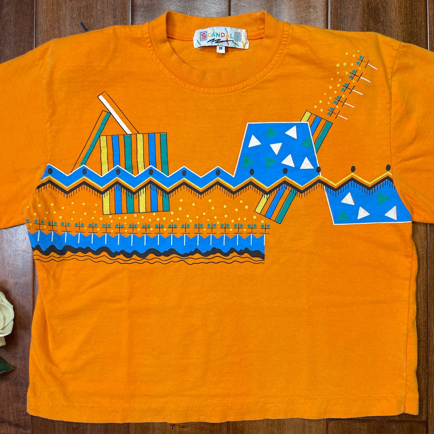 VINTAGE 80’S RETRO TEE