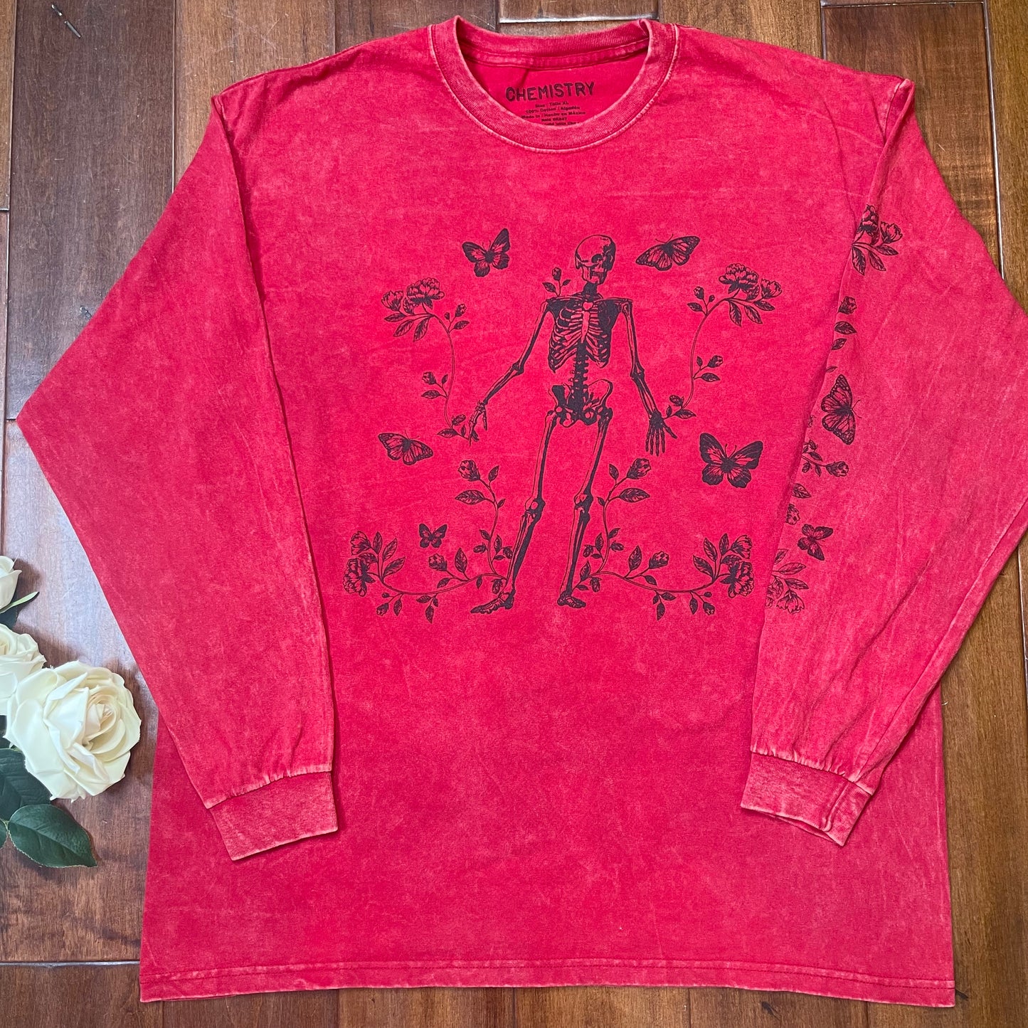 THRIFTED SKELETON LONG SLEEVE