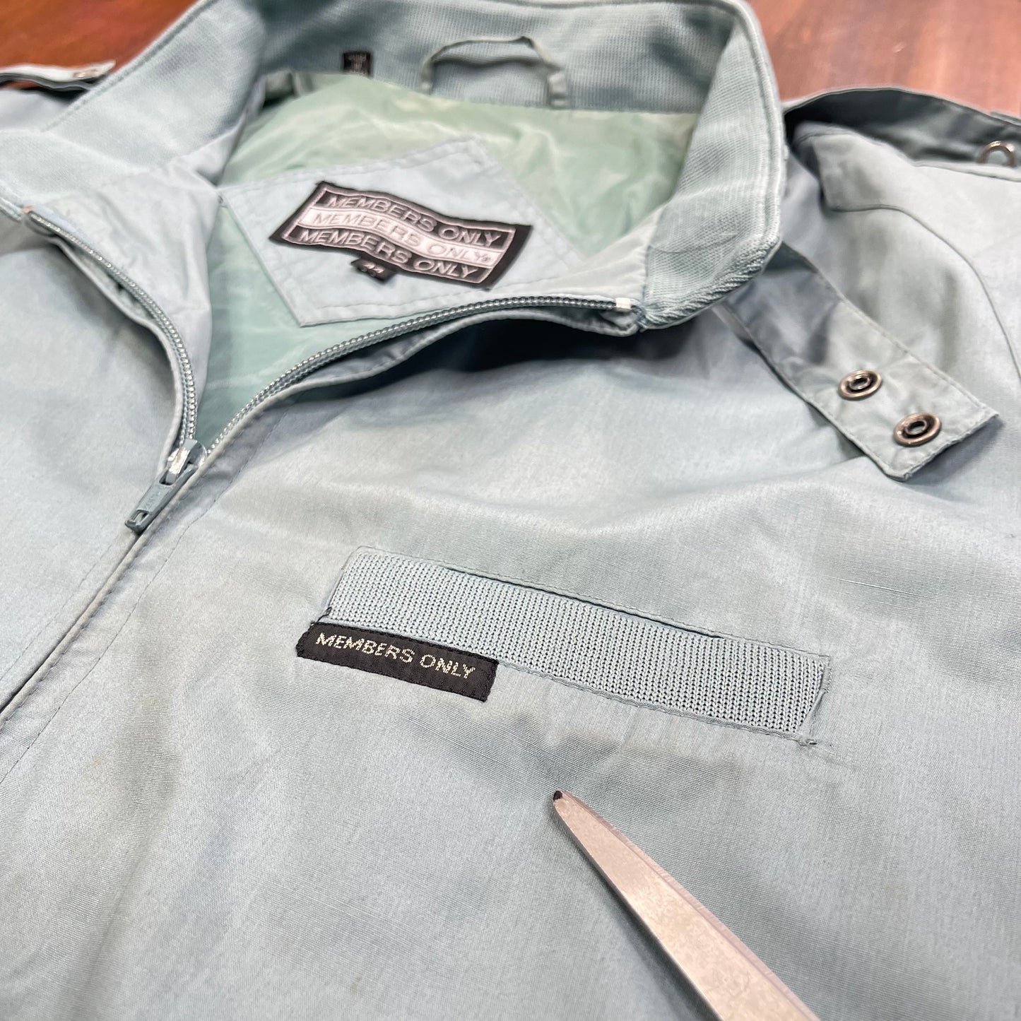 VINTAGE 80’S MEMBERS ONLY ZIP-UP JACKET