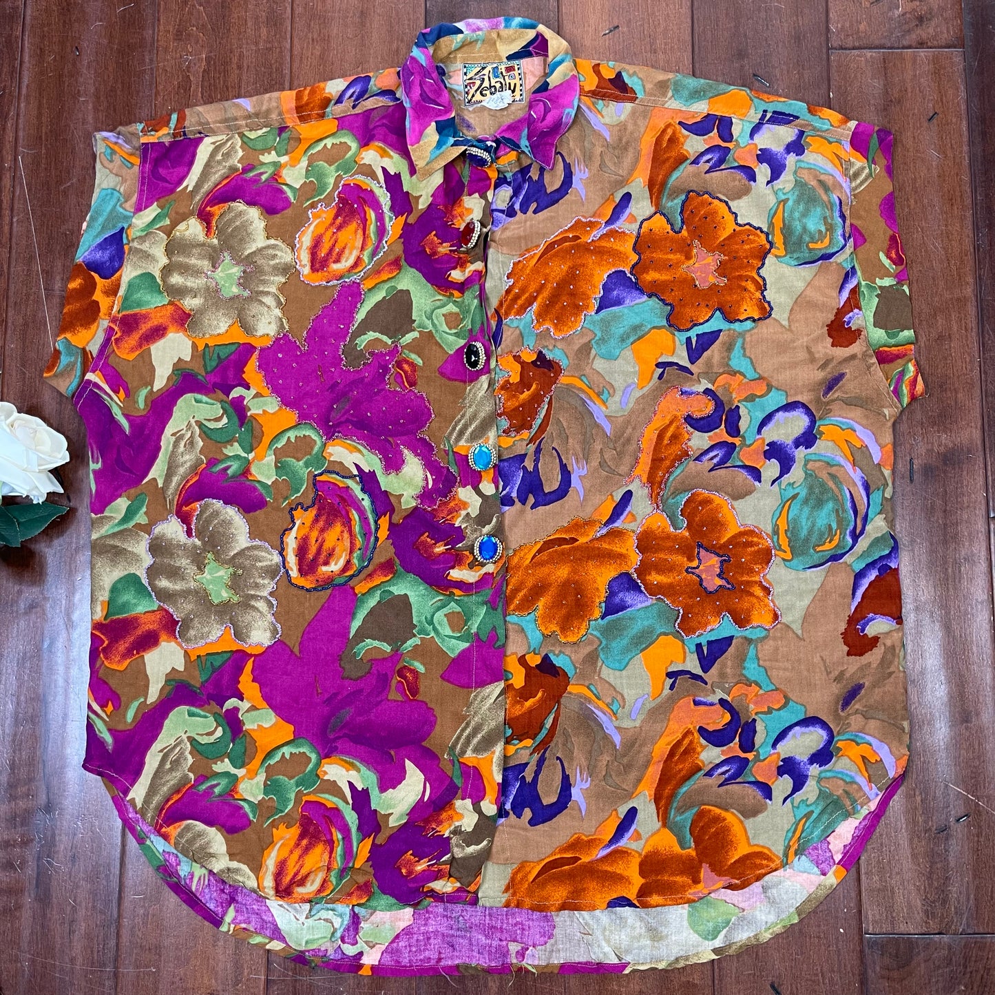 VINTAGE 80’S BEADED BOXED BUTTON-UP