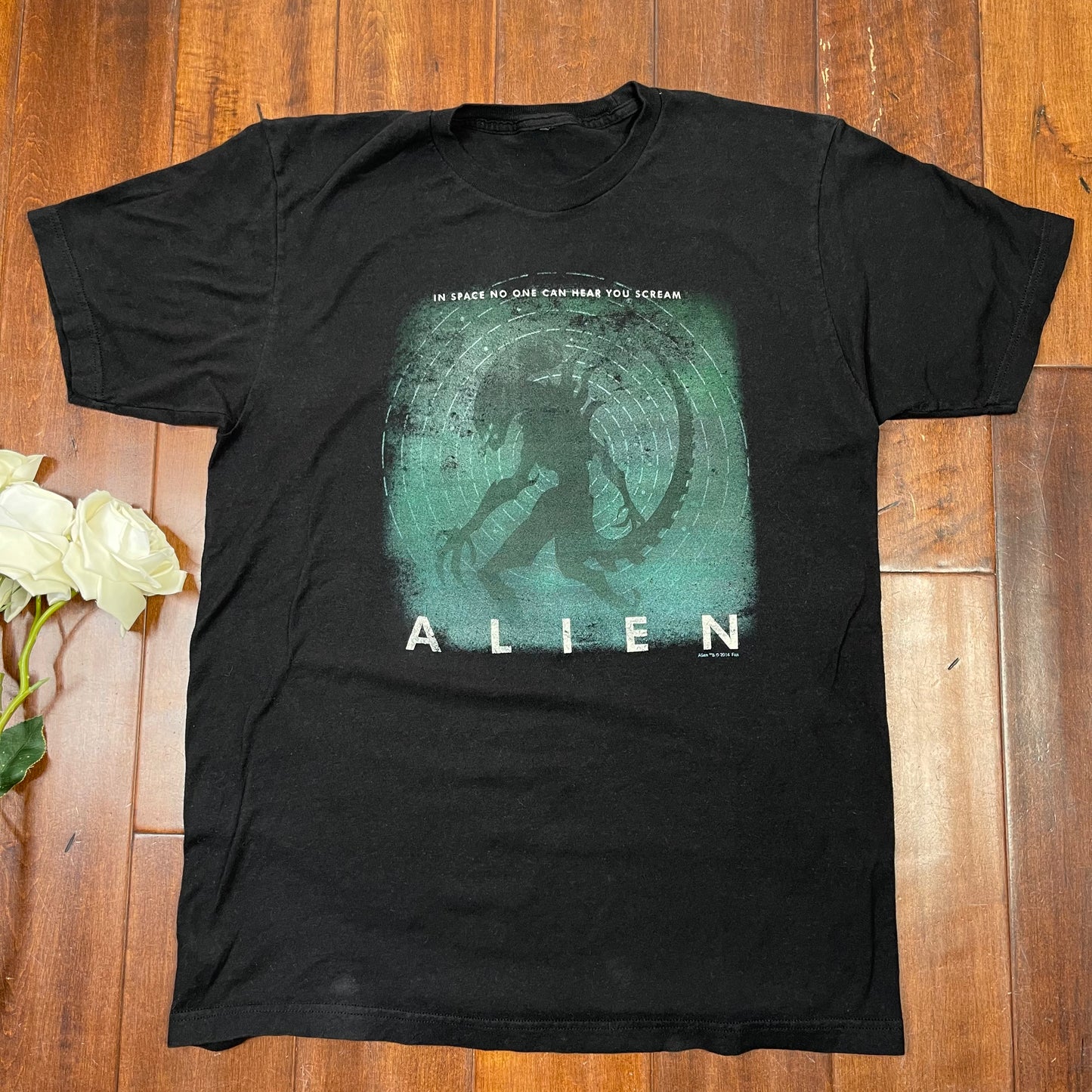 THRIFTED 2014 ALIEN “IN SPACE NO ONE CAN HEAR YOU SCREAM” T-SHIRT