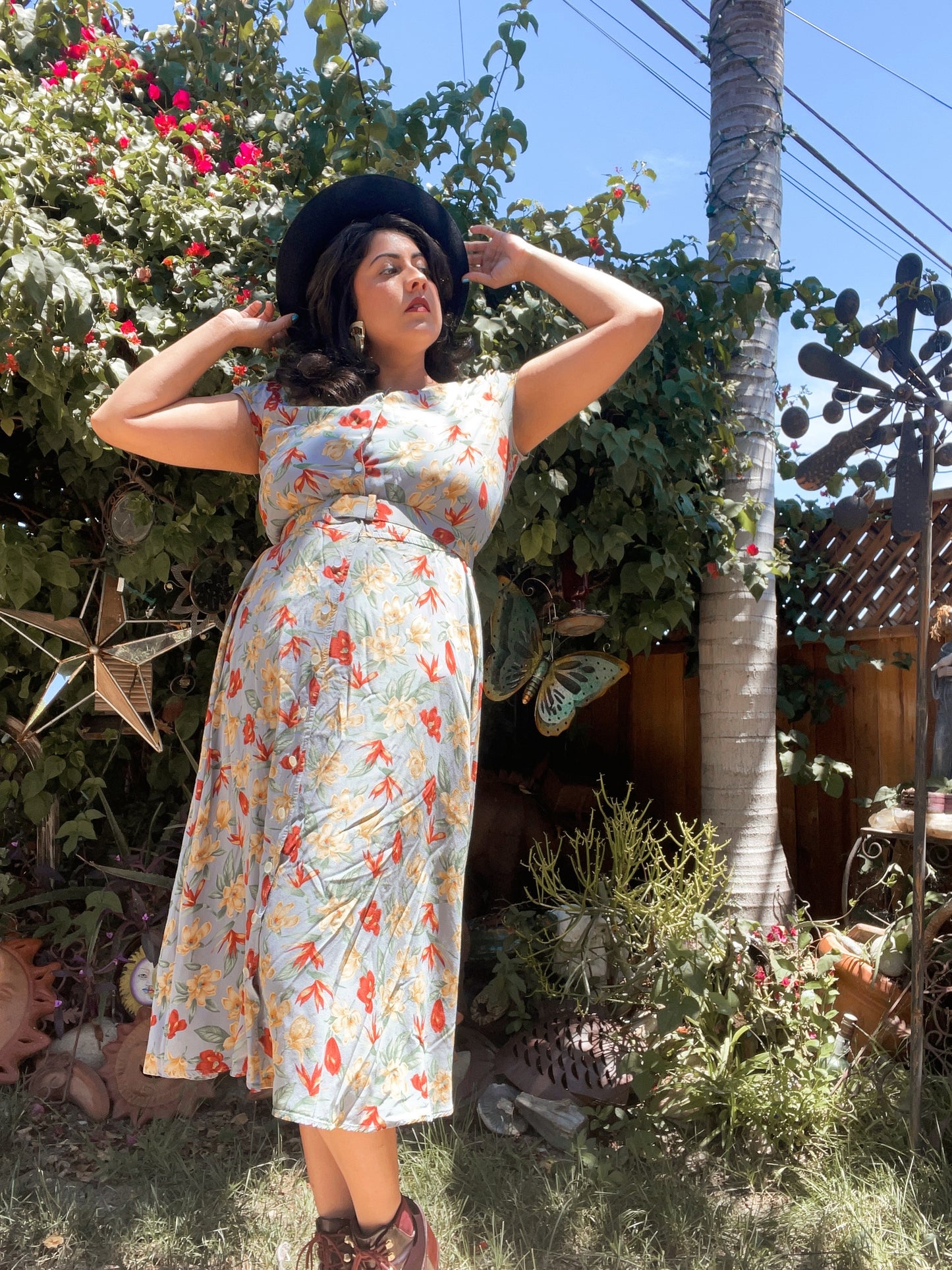 VINTAGE 90’S FLORAL TWIRL DRESS