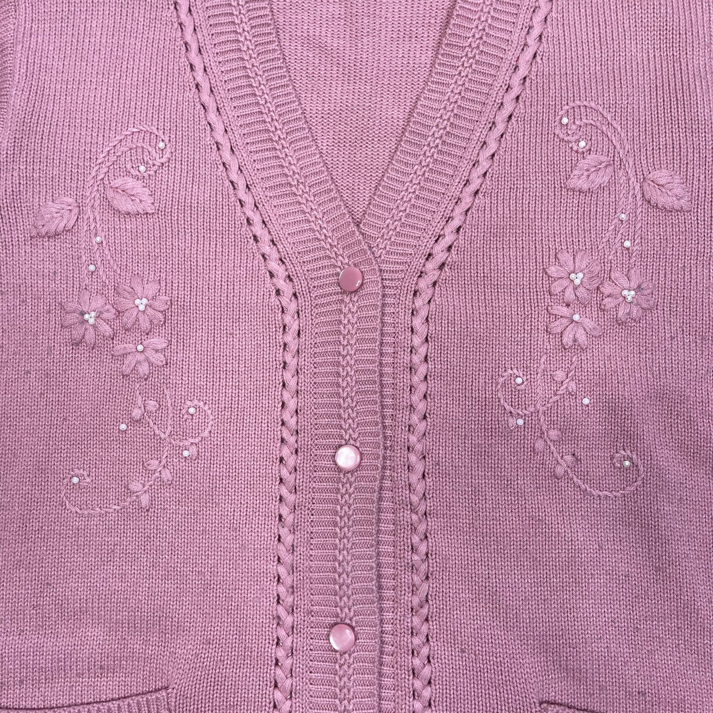 VINTAGE GRANDMA SWEATER