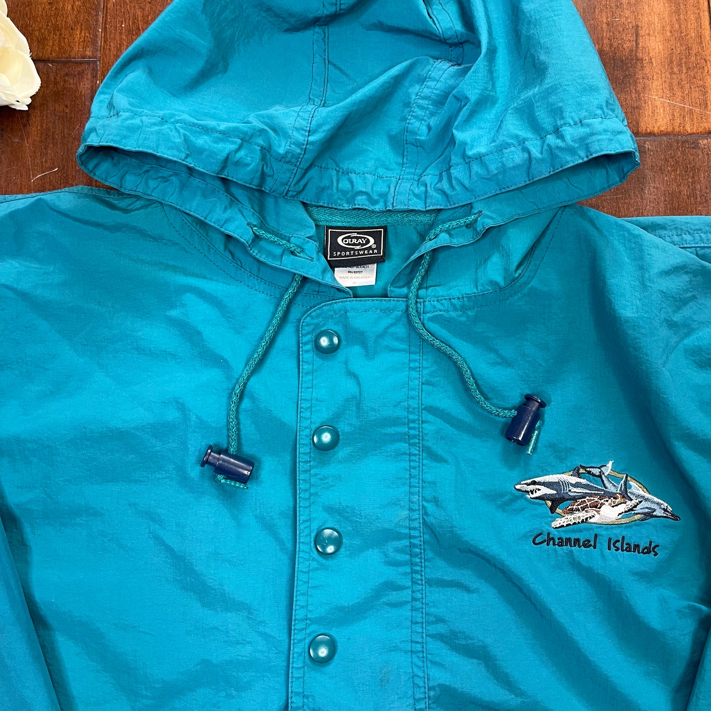 VINTAGE Y2K WINDBREAKER HOODIE