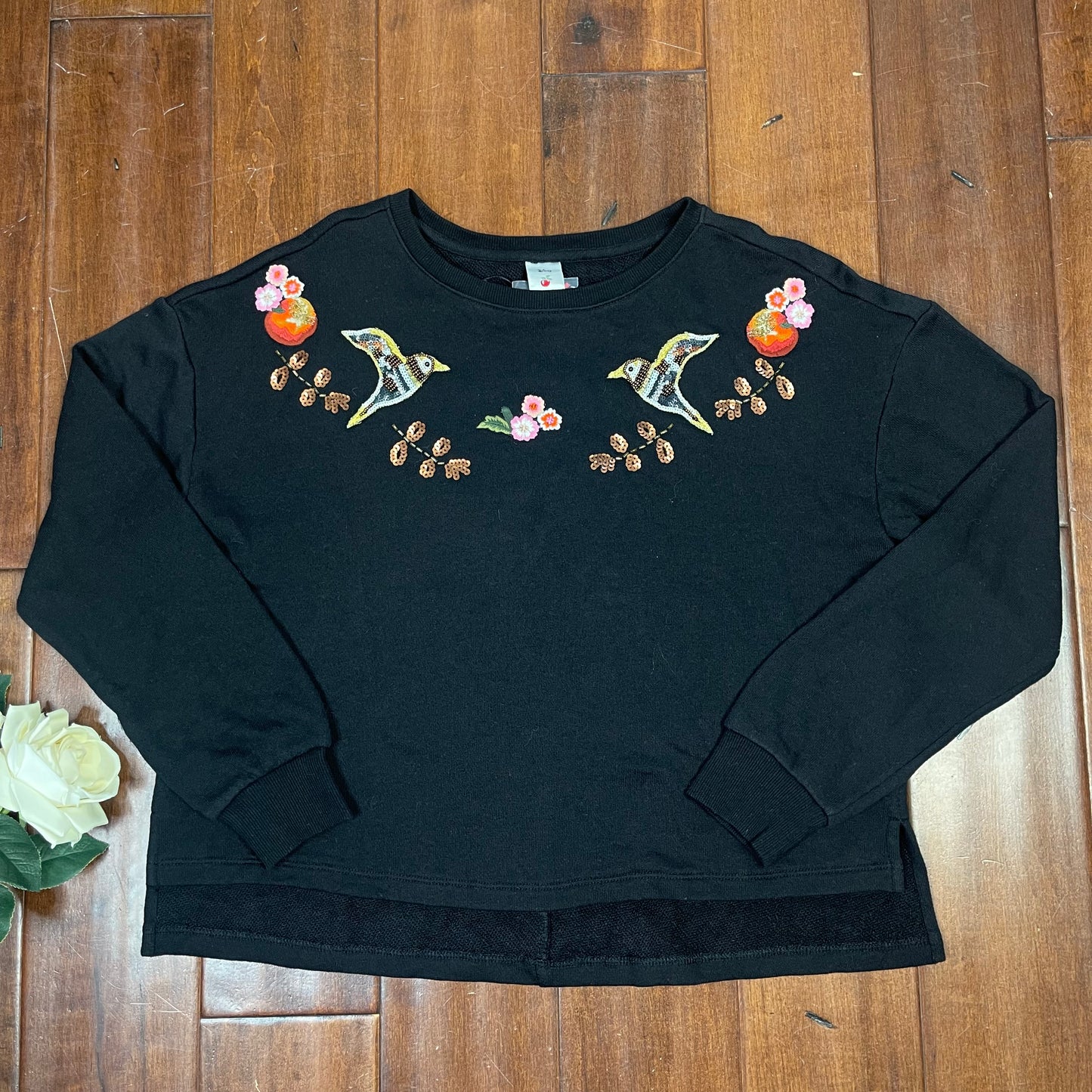 THRIFTED SNOW WHITE SWEATER