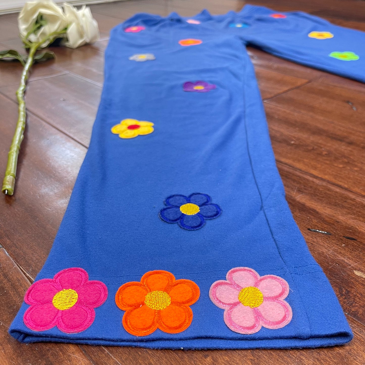VINTAGE Y2K FLOWER PATCHES COMFY PANTS