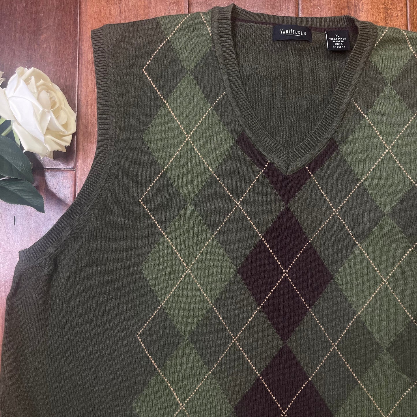 THRIFTED VAN HEUSEN ARGYLE SWEATER VEST