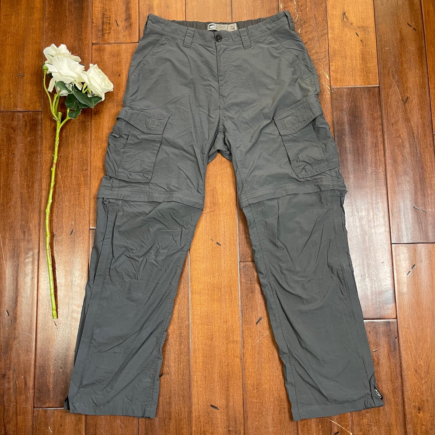 THRIFTED REI CARGO CONVERTIBLE PANTS