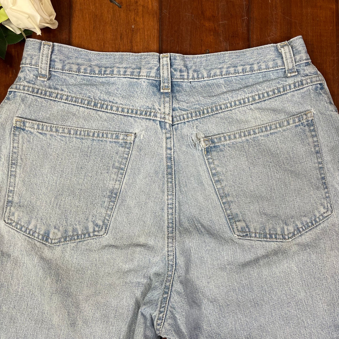 VINTAGE CAPRI BLUE JEANS
