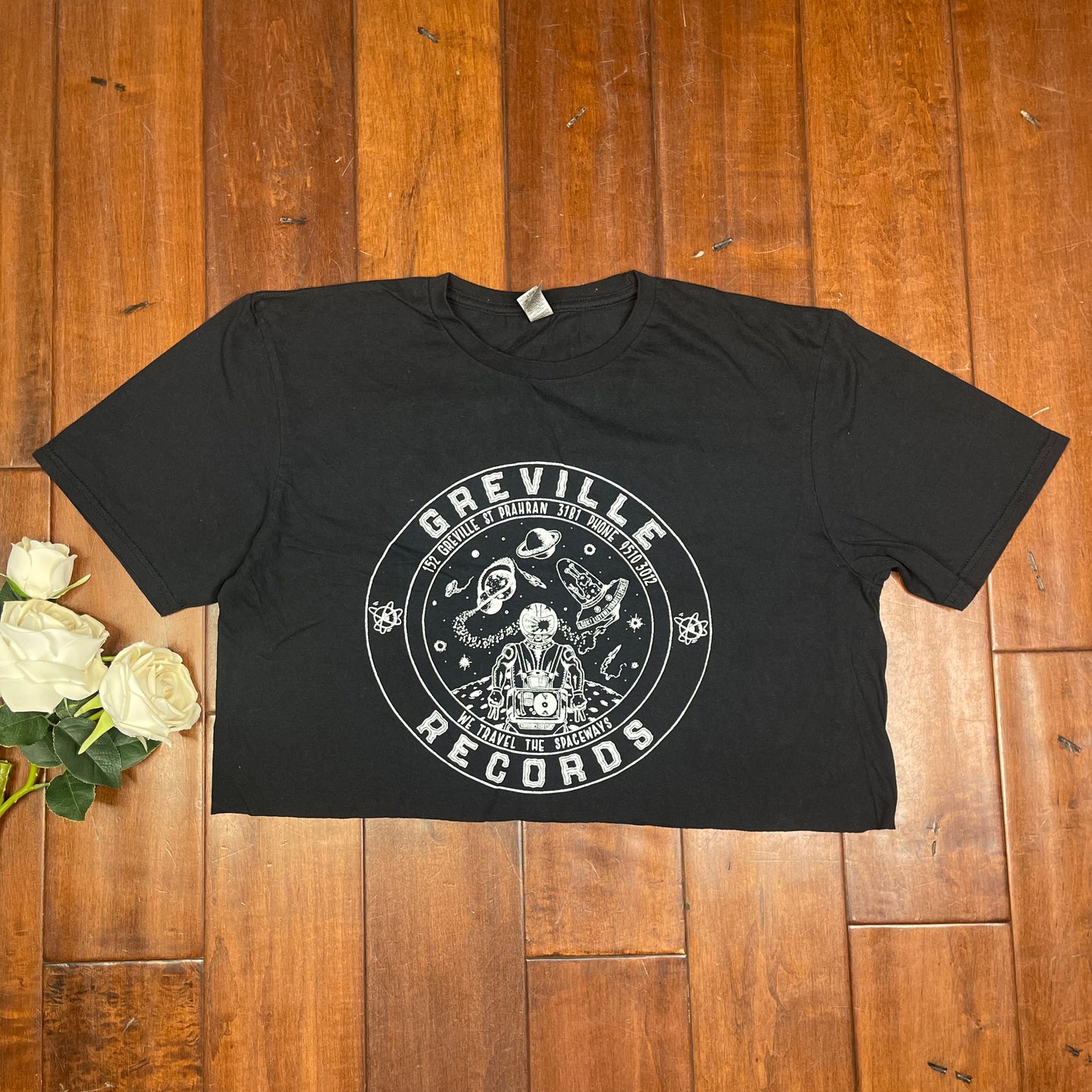 THRIFTED DJ IN SPACE CROPPED TEE