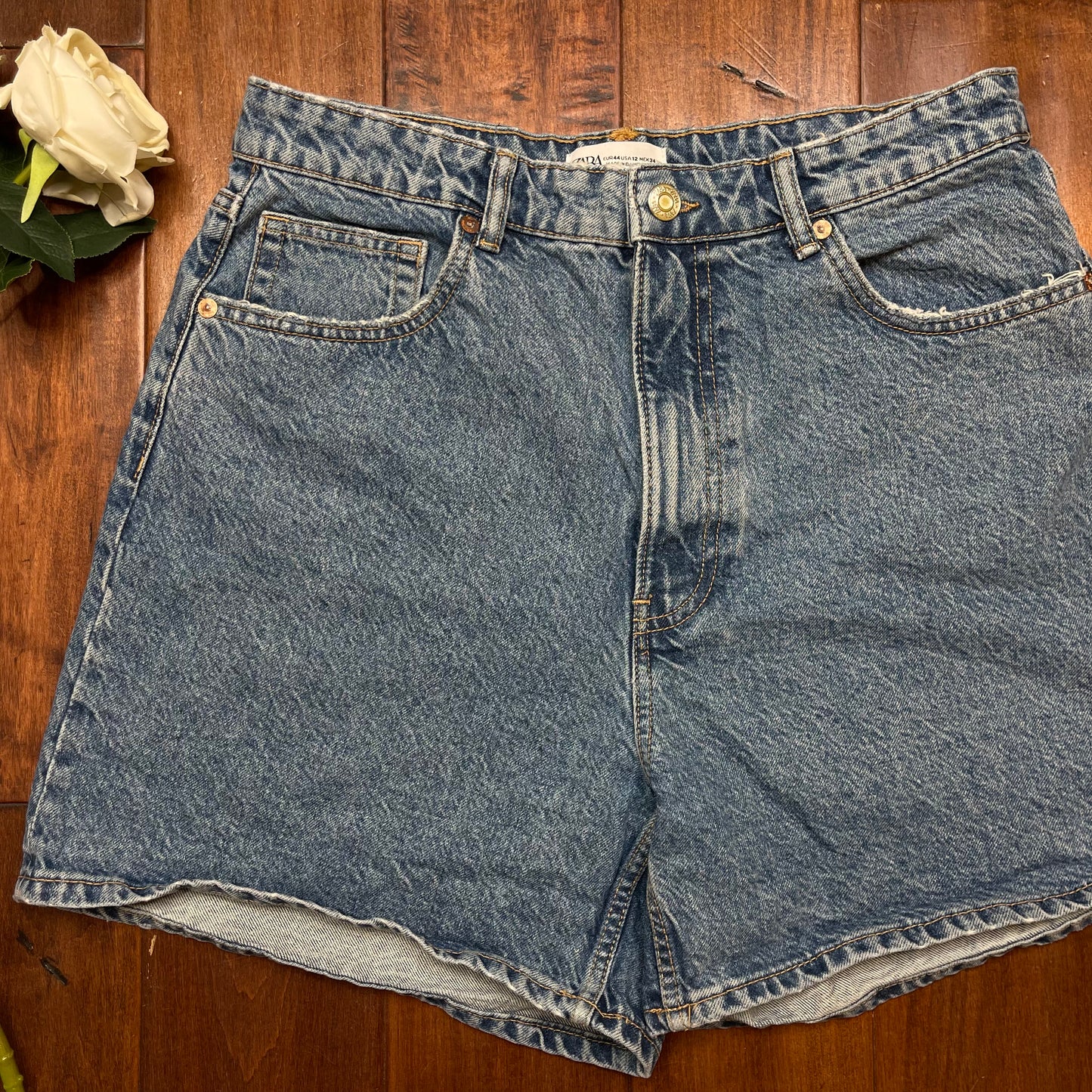 THRIFTED ZARA HIGH-WAISTED JEAN SHORTS
