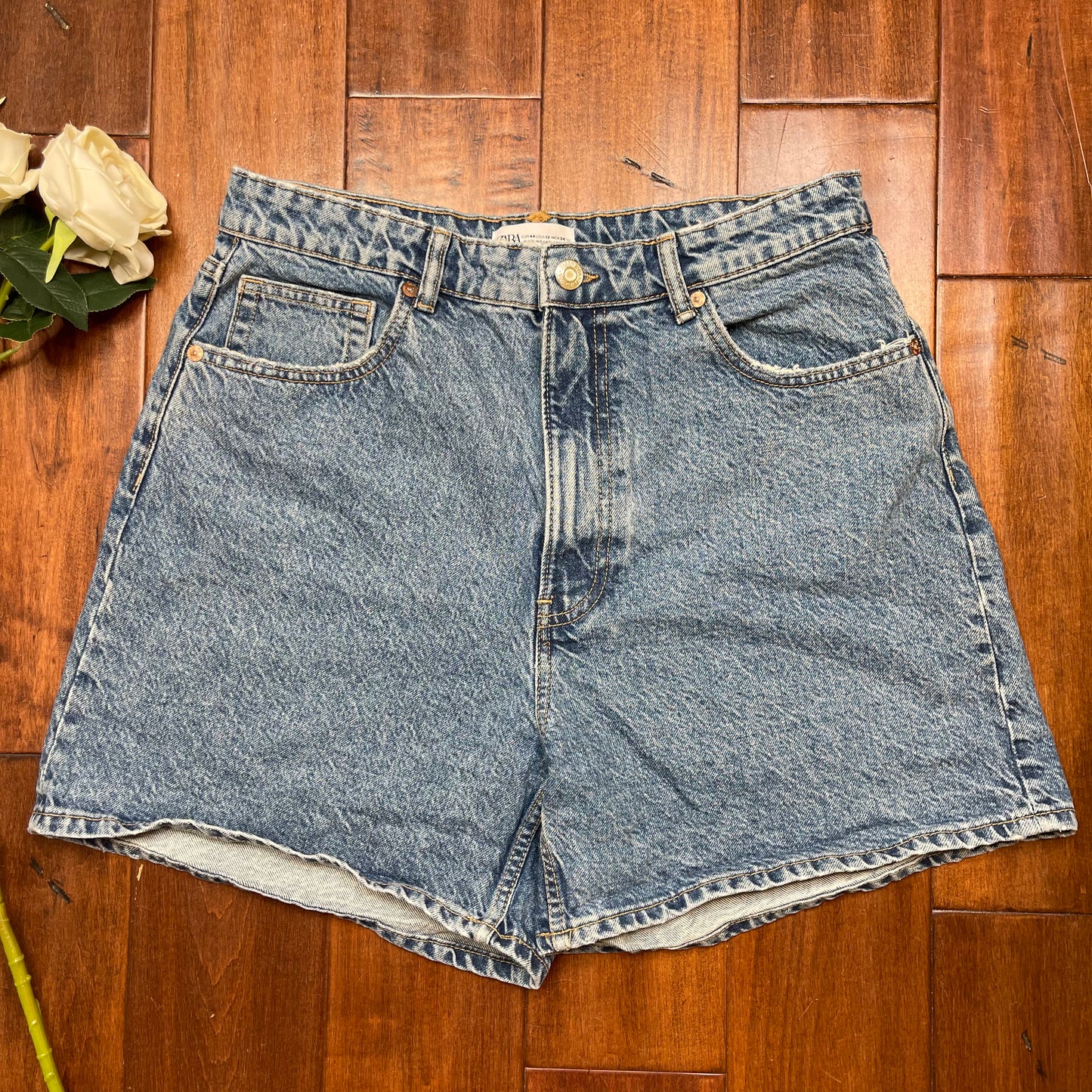 THRIFTED ZARA HIGH-WAISTED JEAN SHORTS