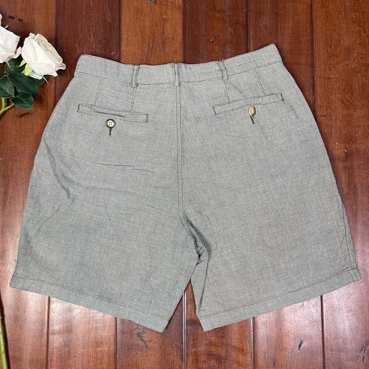 VINTAGE LIGHT ACADEMIA SHORTS