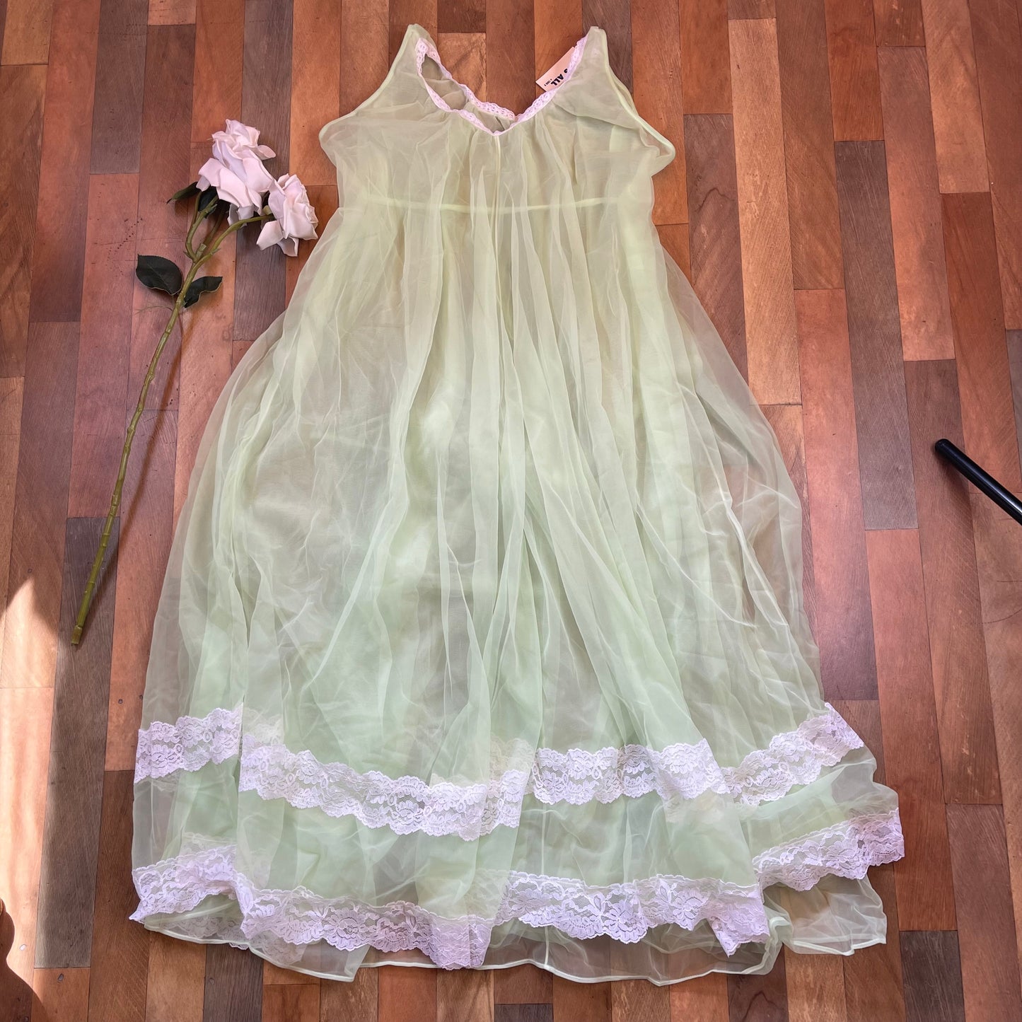 VINTAGE 60’S NIGHTGOWN DRESS