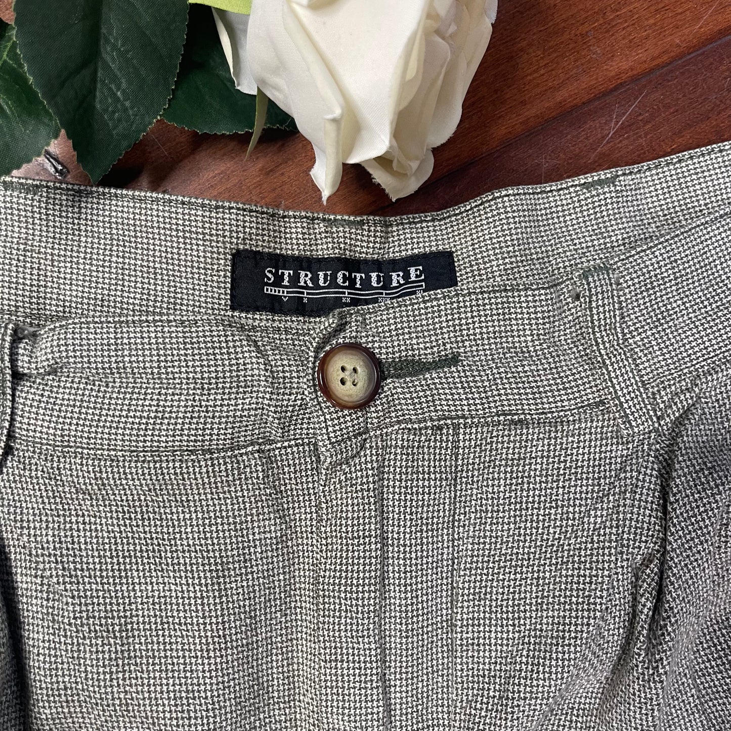 VINTAGE LIGHT ACADEMIA SHORTS