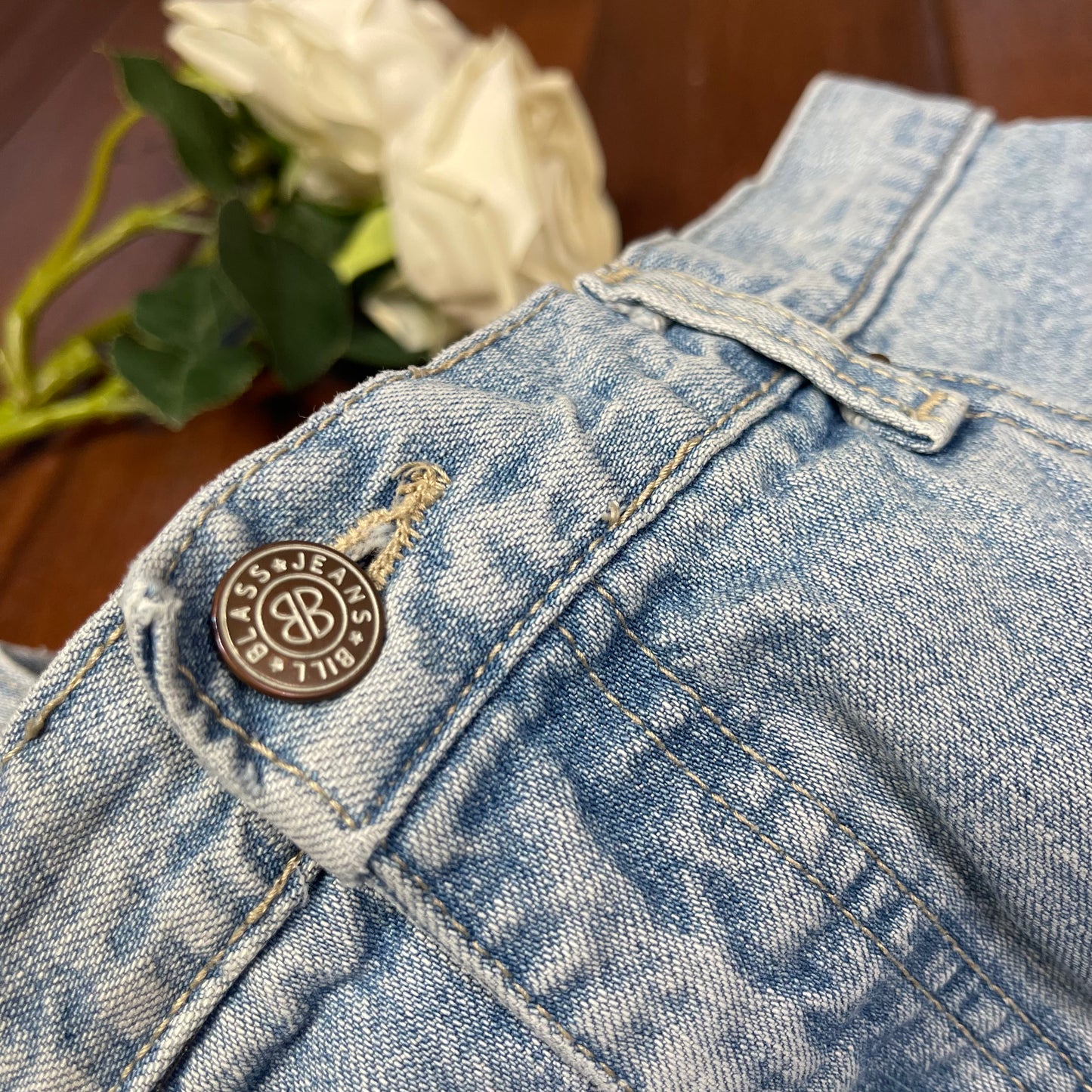 VINTAGE CAPRI BLUE JEANS