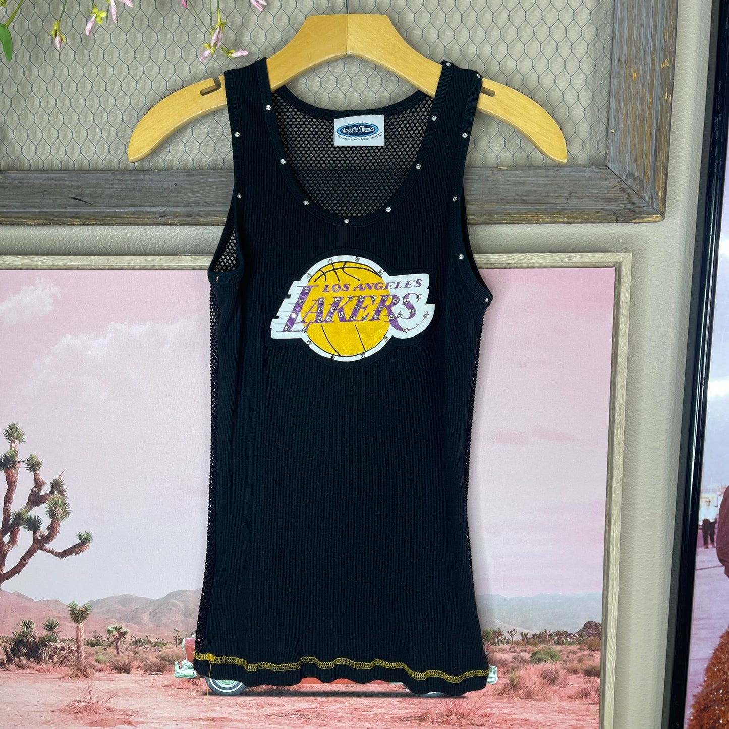 VINTAGE Y2K MAJESTIC THREADS LOS ANGELES LAKERS MESH BACK TANK