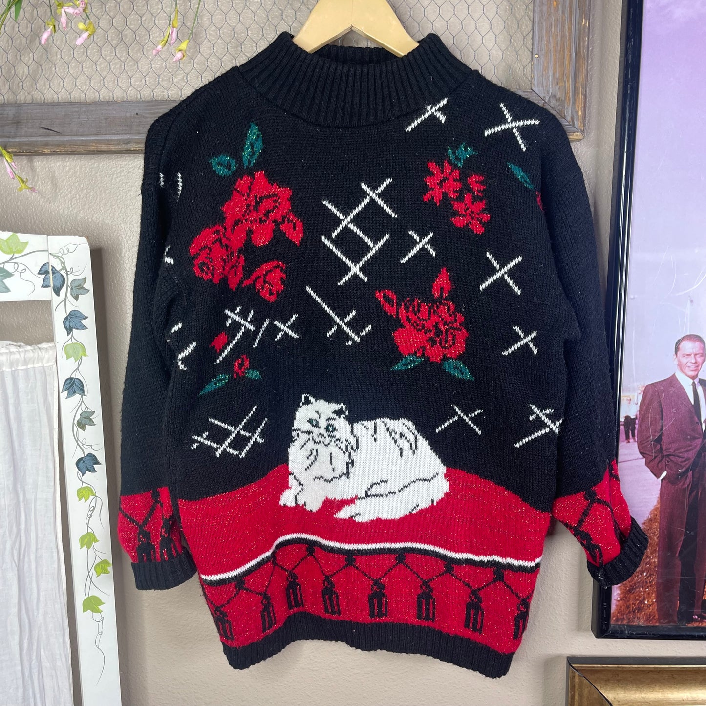 VINTAGE 80’S KITTY TURLENECK SWEATER