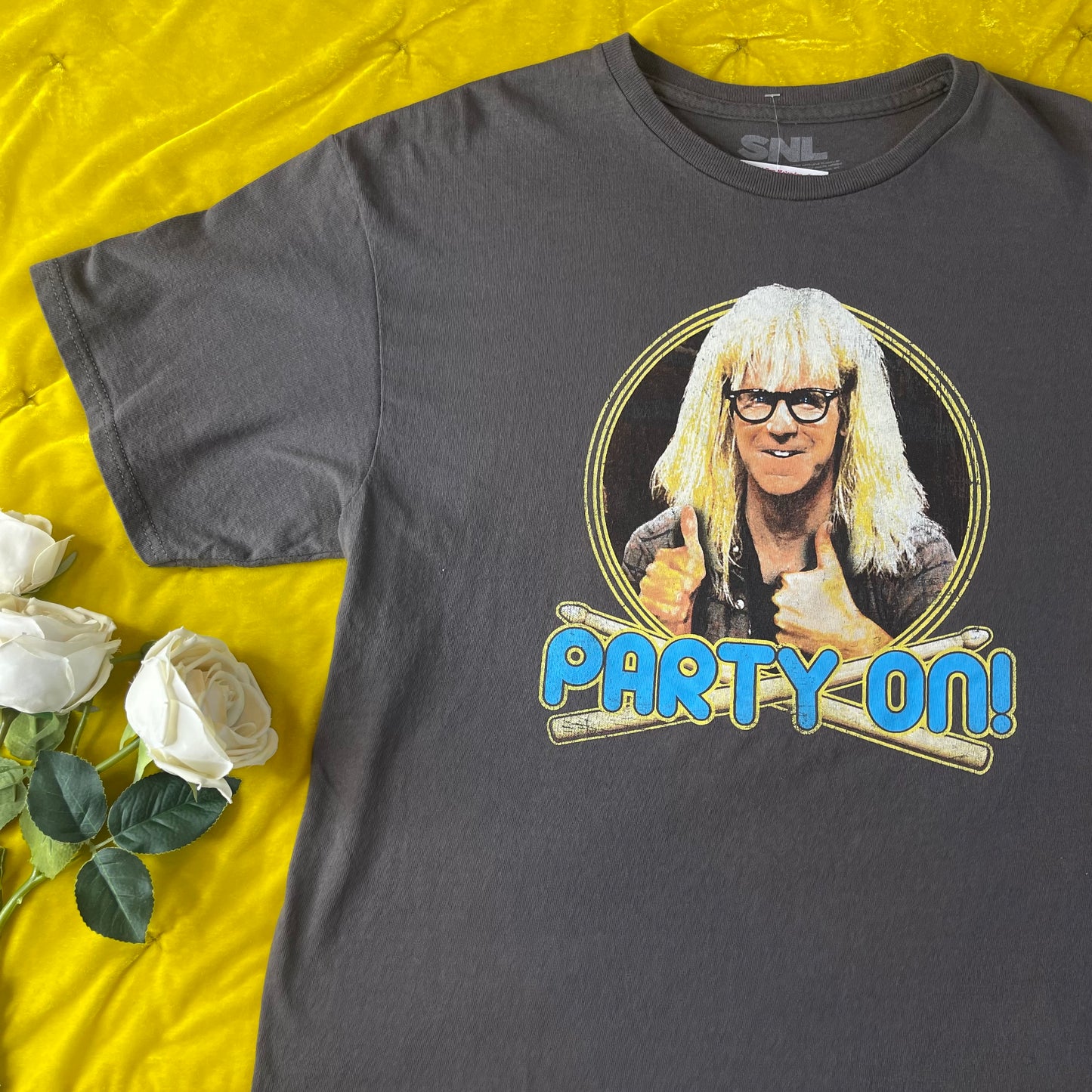 Vintage Y2K SNL “Party On” T-Shirt