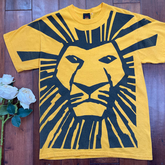 Vintage Y2K Disney The Lion King Broadway Musical T-Shirt
