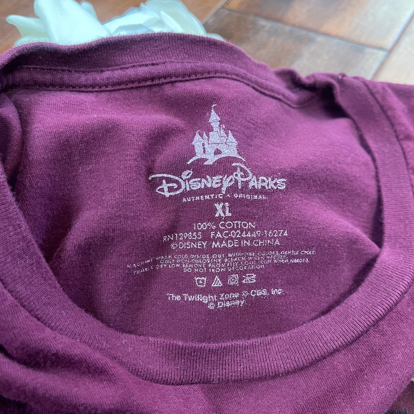 THRIFTED “THE HOLLYWOOD TOWER HOTEL” TEE