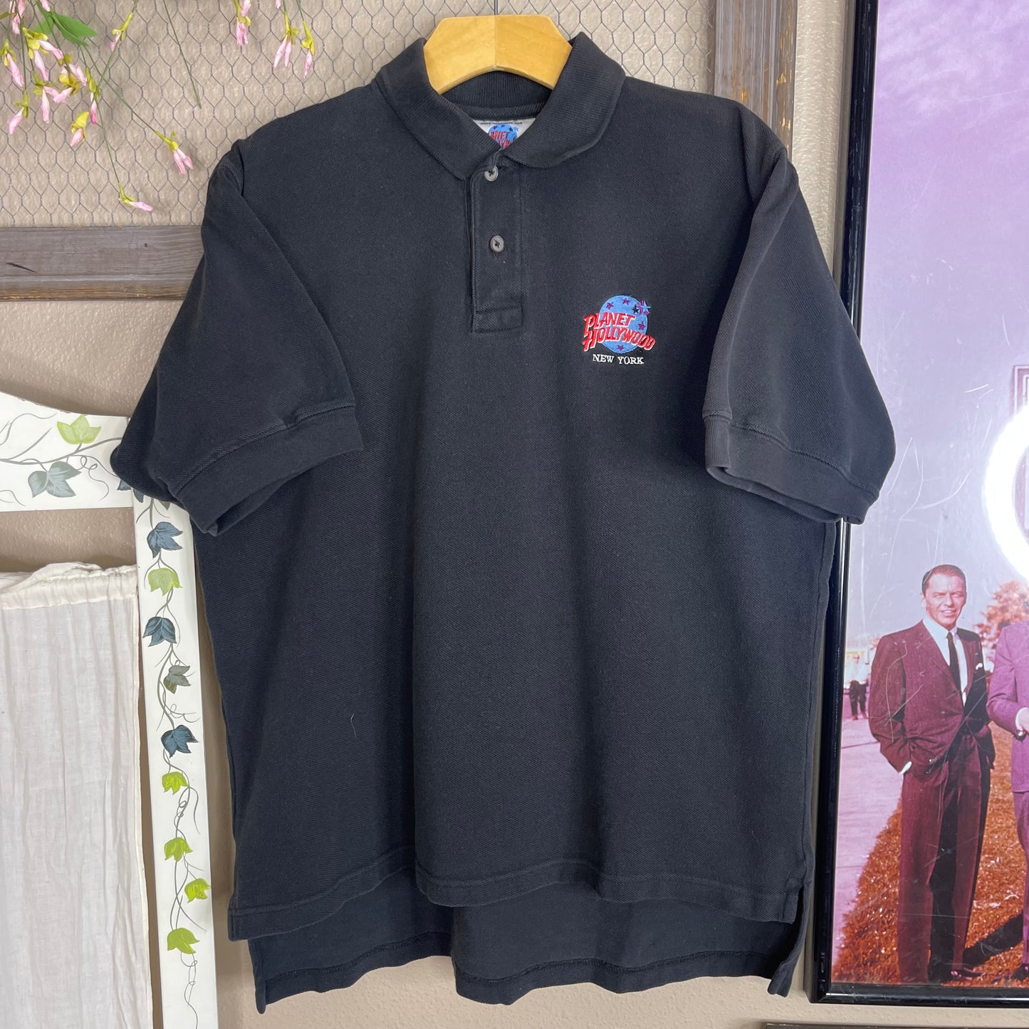 VINTAGE PLANET HOLLYWOOD NEW YORK POLO