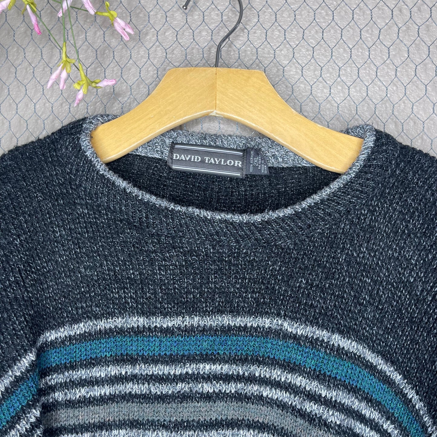 VINTAGE 90’S DAVID TAYLOR BOXED SWEATER