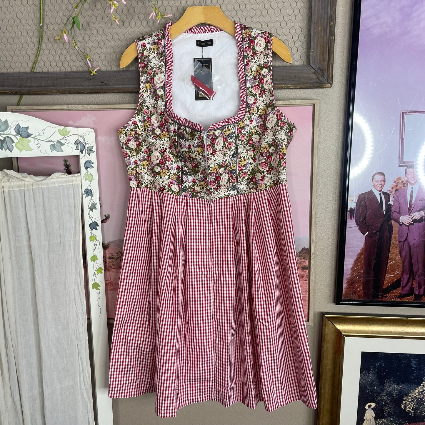 THRIFTED GLORY STAR OKTOBERFEST FLORAL PLAID DRESS