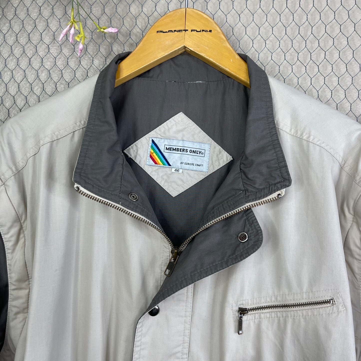 VINTAGE MEMBERS ONLY ZIP-UP JACKET