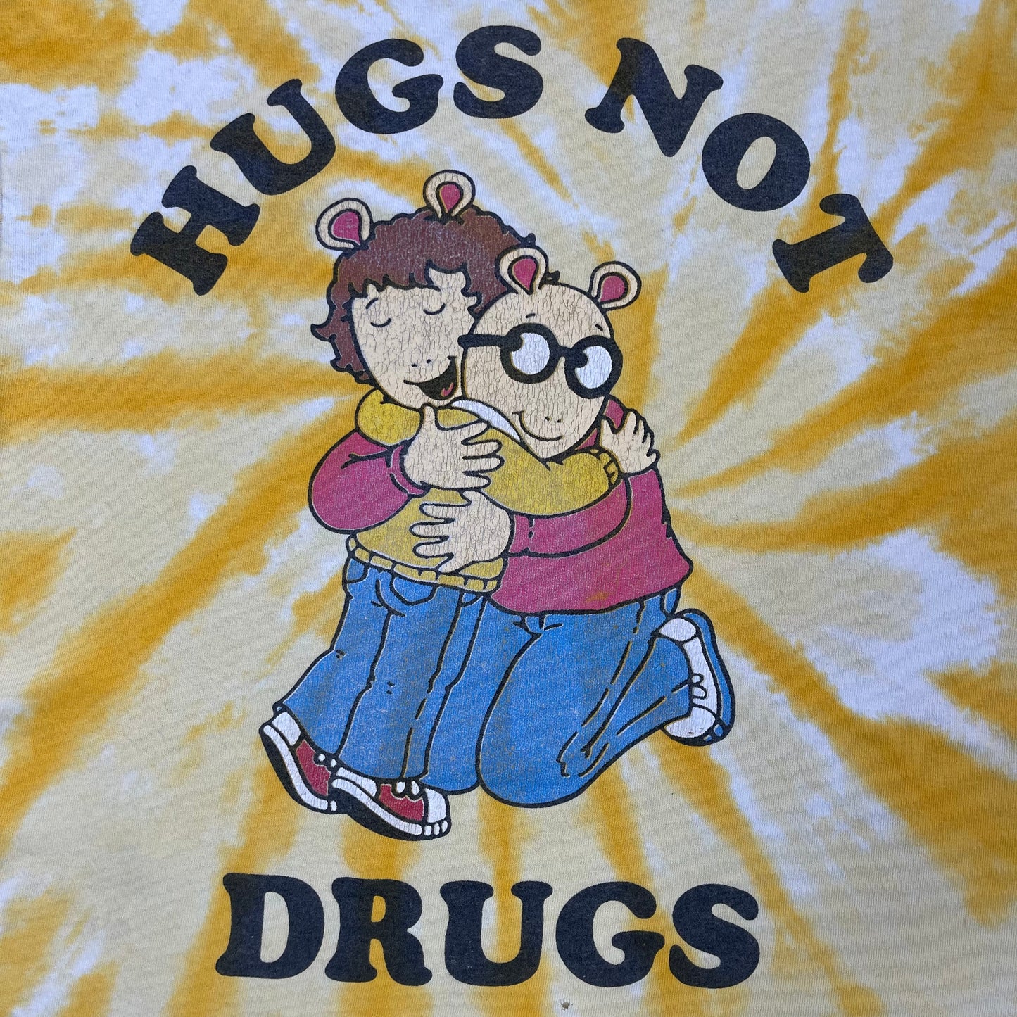THRIFTED ARTHUR “HUGS NOT DRUGS” T-SHIRT
