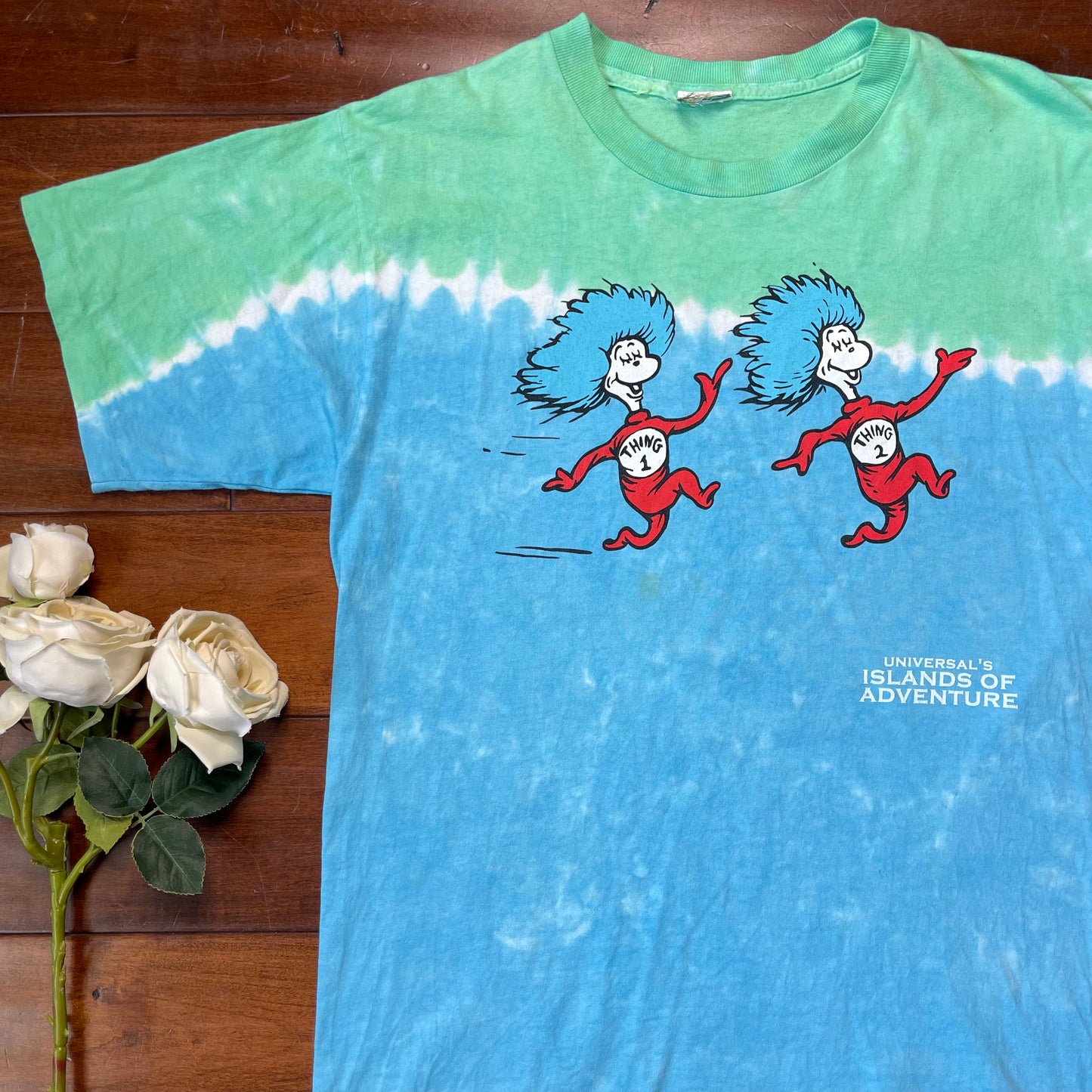 Vintage Universal Orlando Dr Seuss T-Shirt
