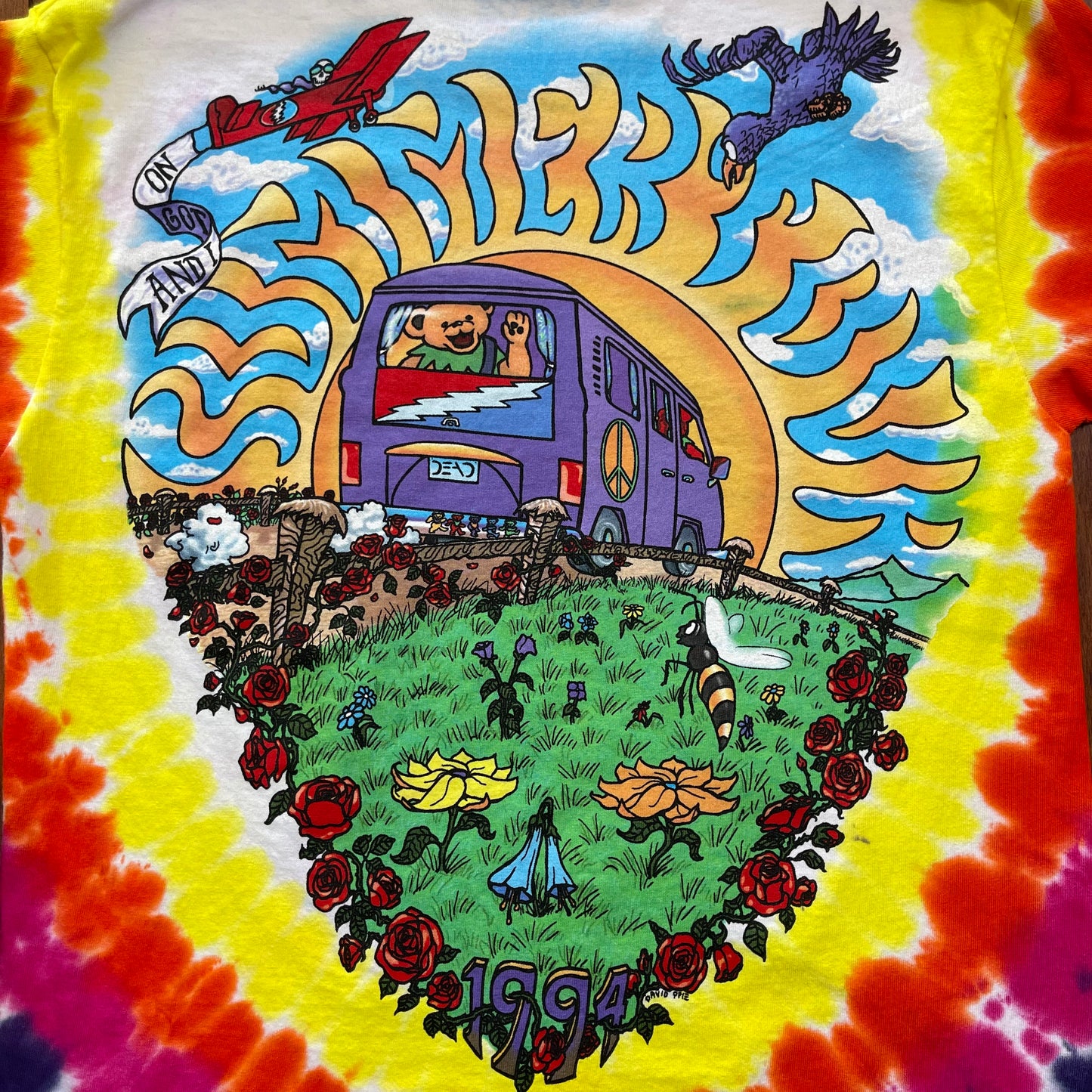 Vintage Y2K Grateful Dead "Summer Tour" Tie-Dye T-Shirt