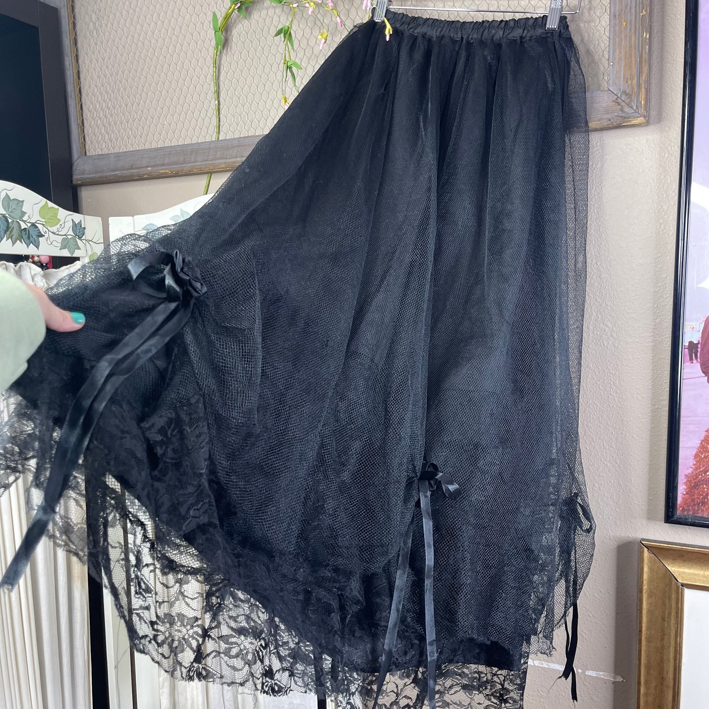 THRIFTED TULLE GRUNGY COQUETTE MAXI SKIRT