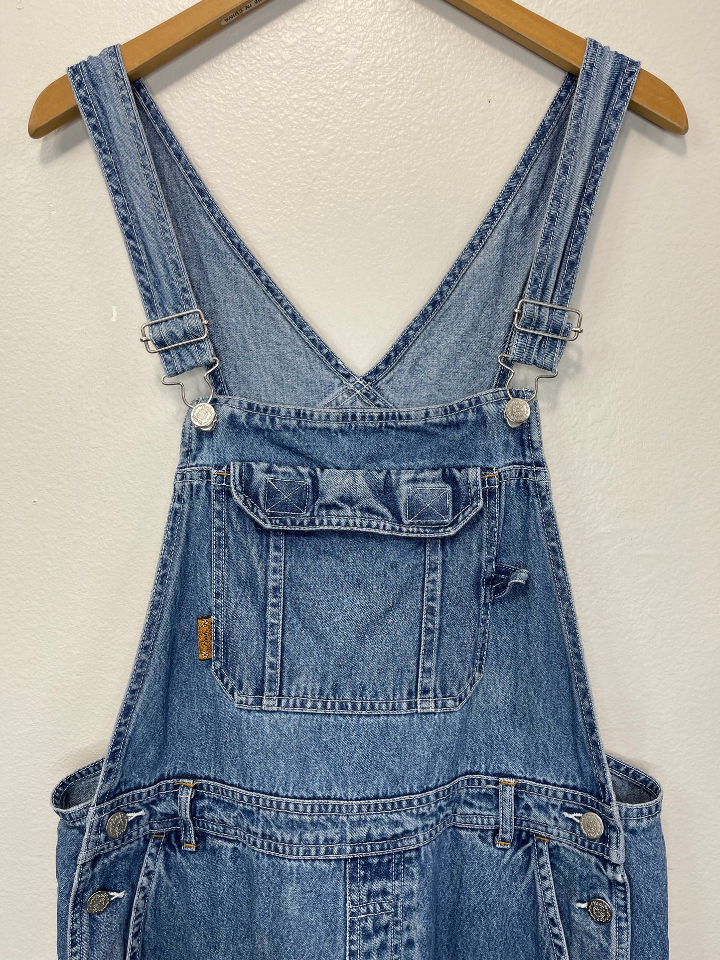 Vintage Winnie The Pooh Tigger Disney Overalls