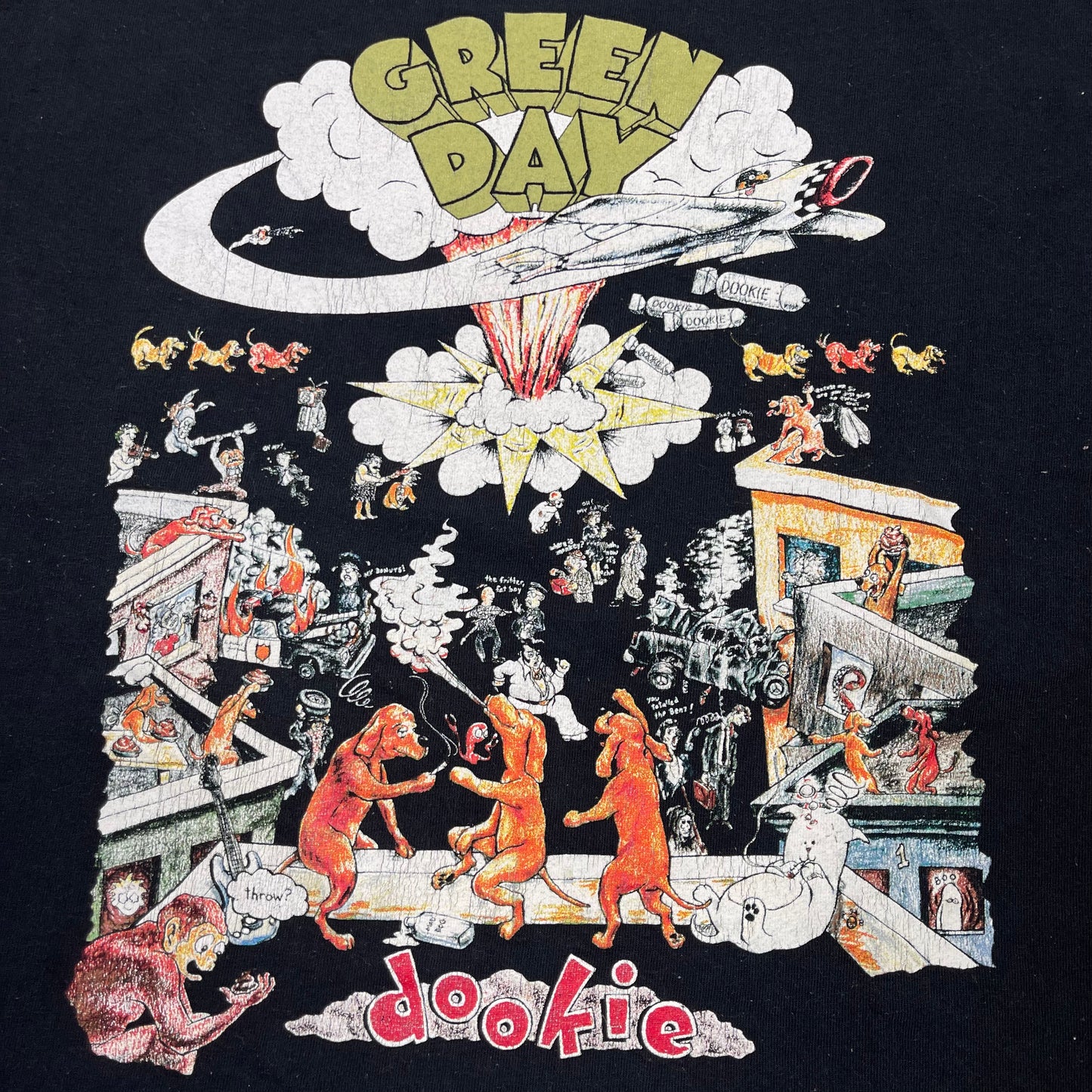 THRIFTED “GREEN DAY” TEE