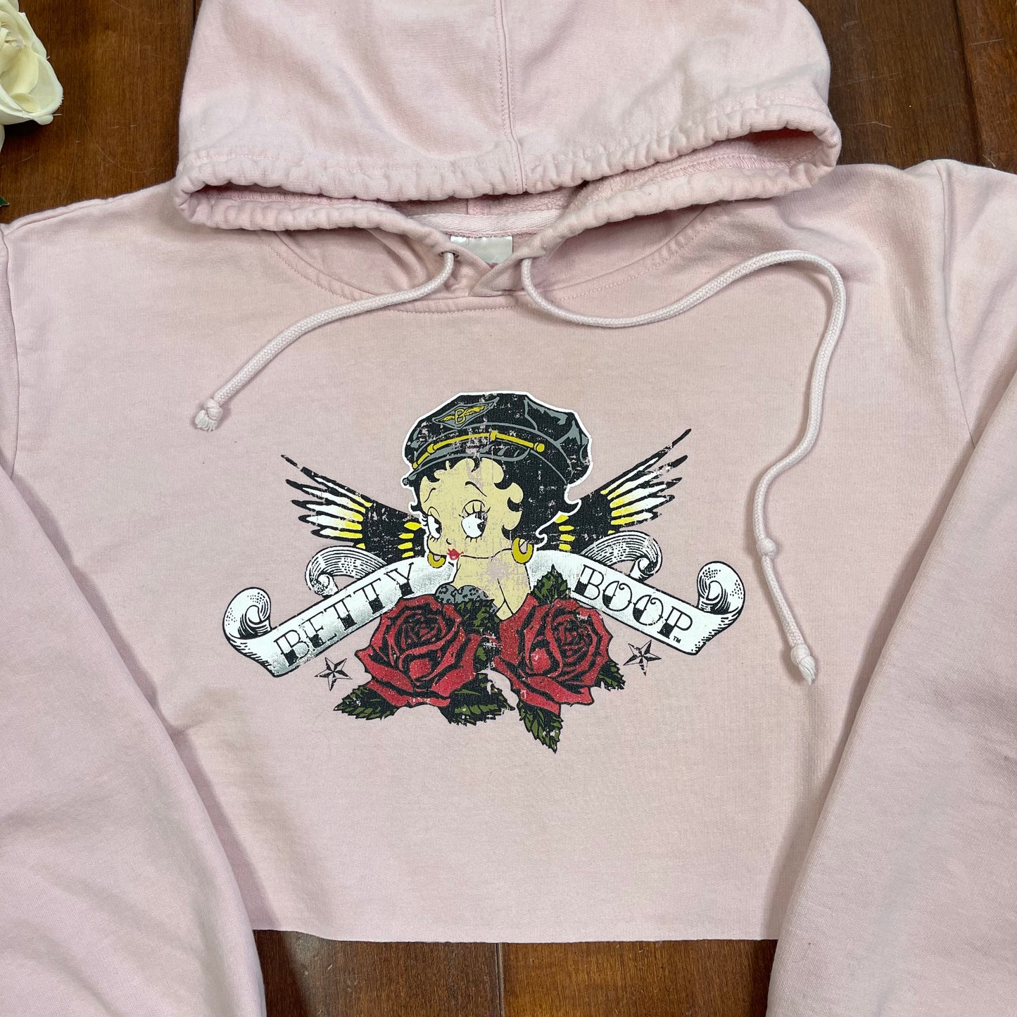 THRIFTED BETTY BOOP CROPPED HOODIE