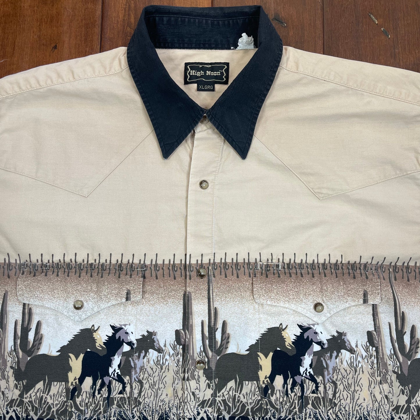 VINTAGE WESTERN CROPPED BUTTON-UP