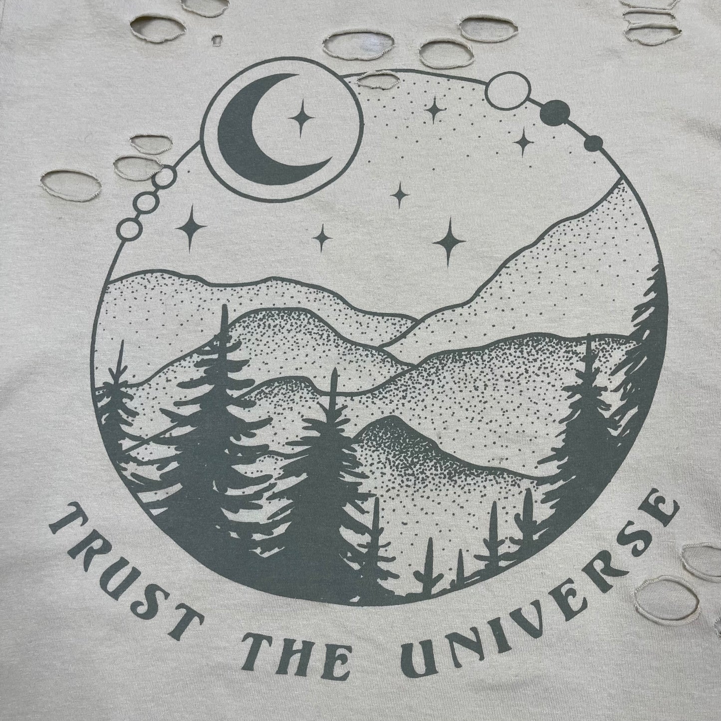 THRIFTED “TRUST THE UNIVERSE” TEE