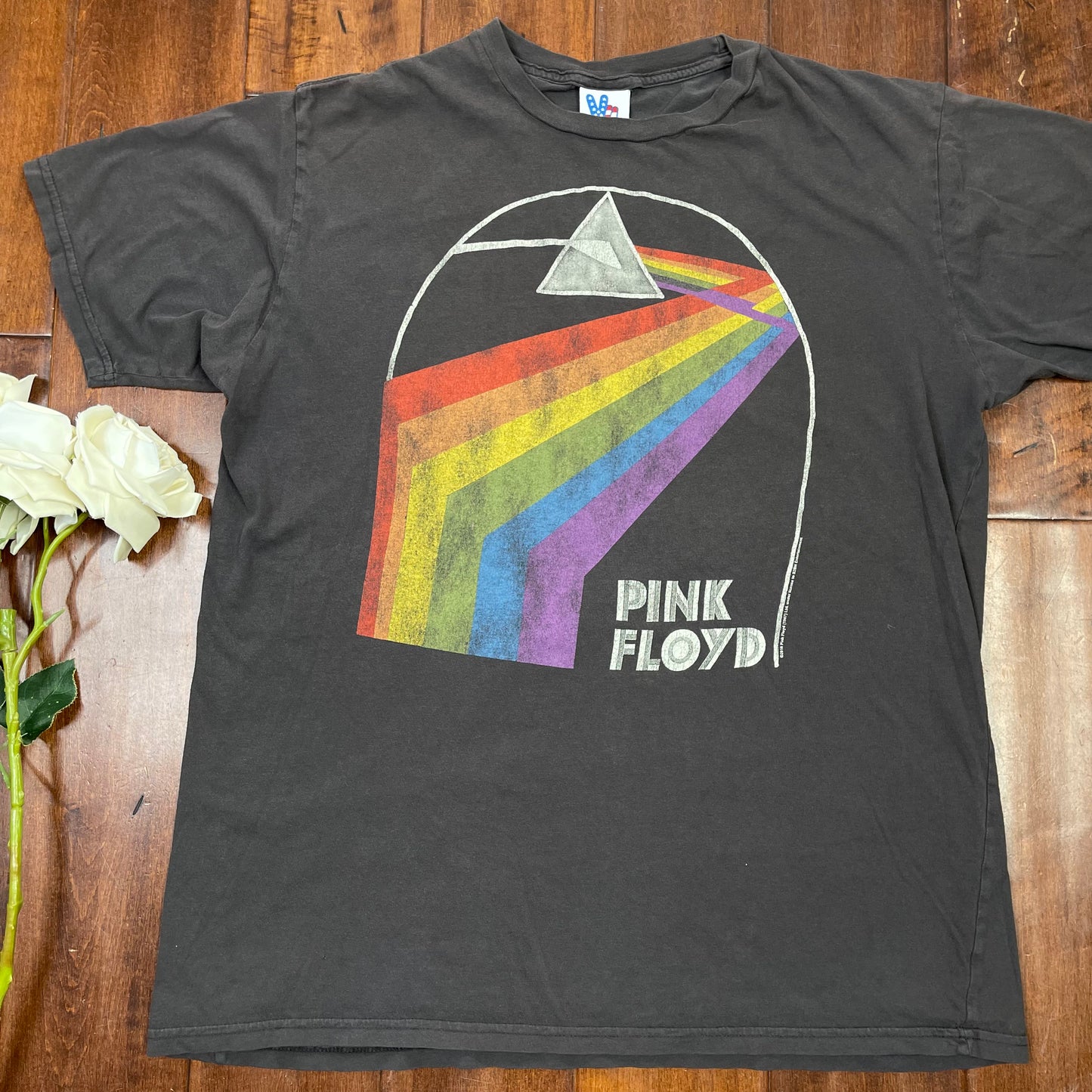 THRIFTED “PINK FLOYD” T-SHIRT