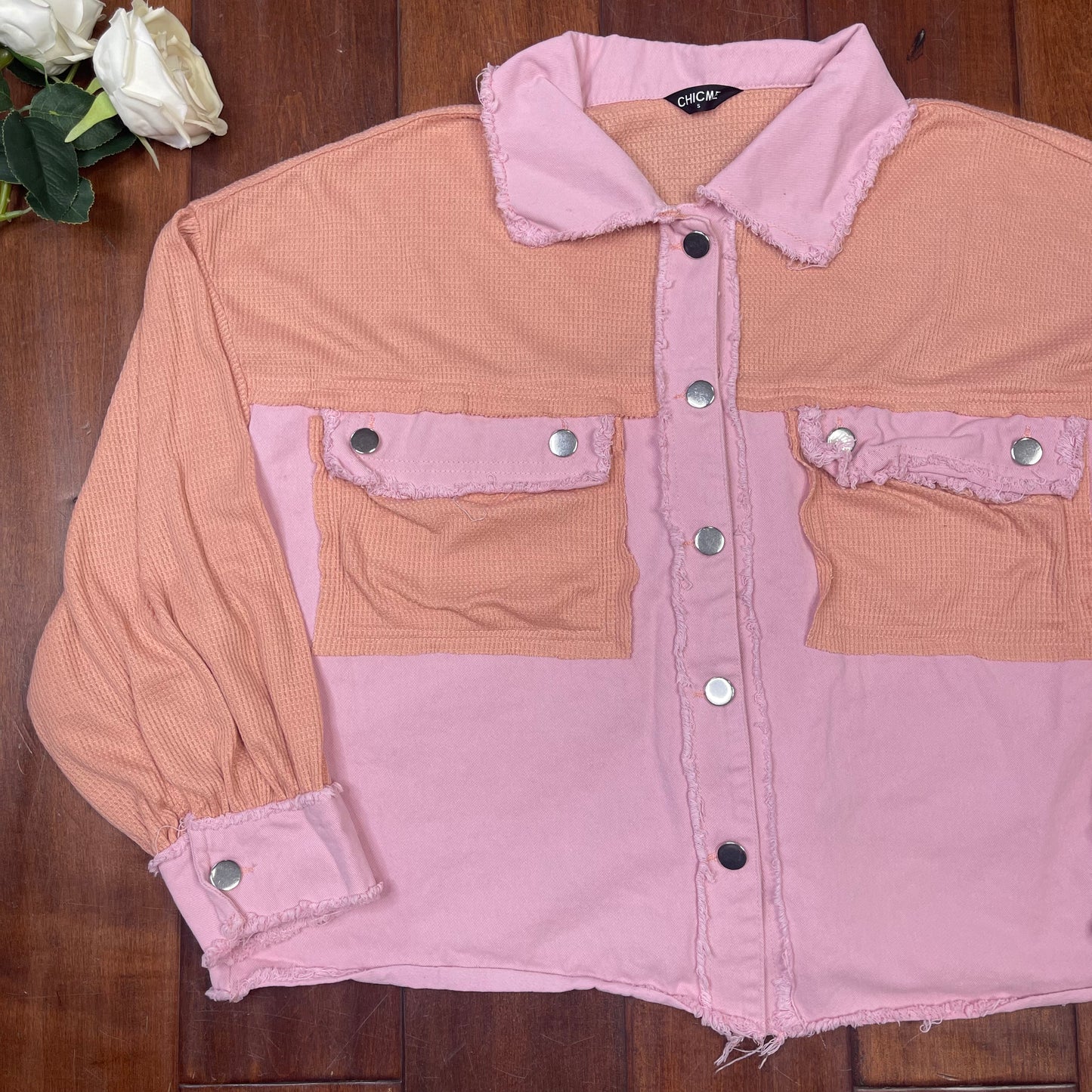 THRIFTED PINK CROPPED BUTTON-UP