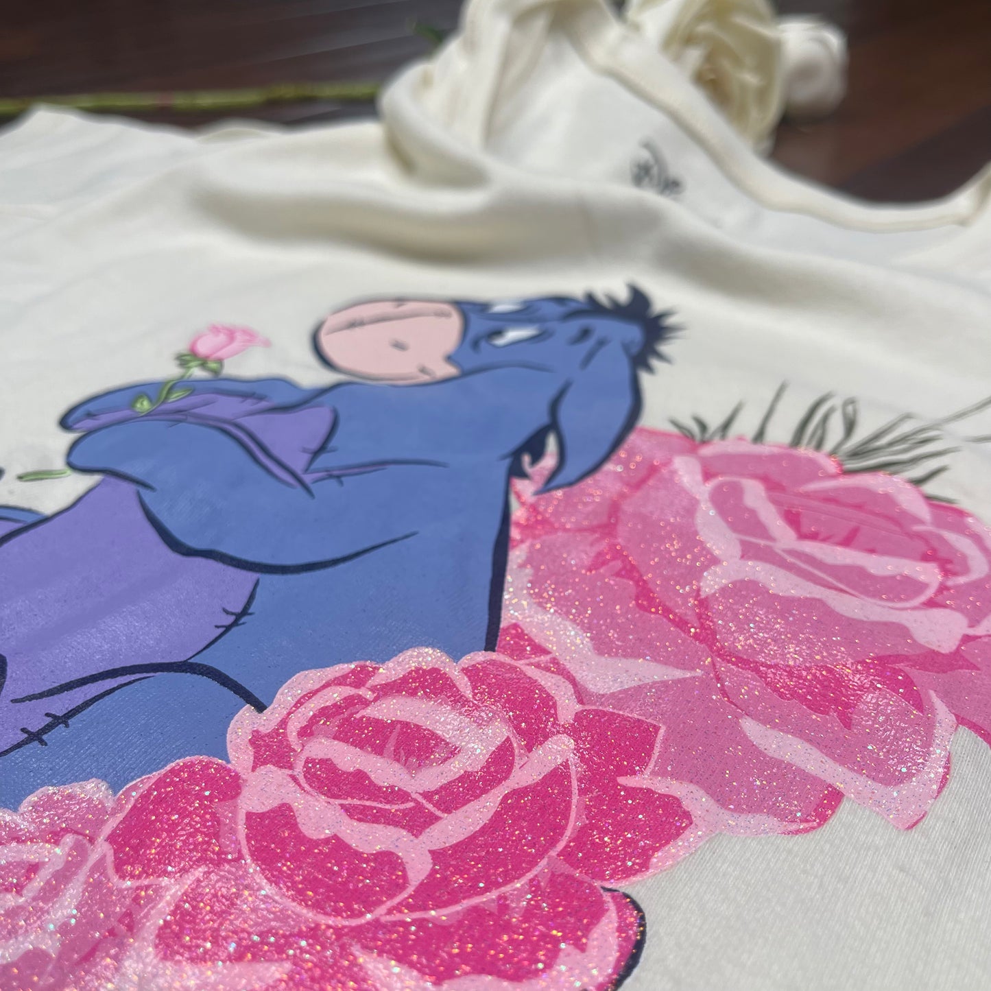 THRIFTED EEYORE CROPPED TEE